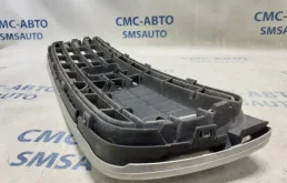 Решетка радиатора для Volvo S80 2009 года на фотографиях