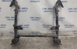 Подрамник двигателя для Audi A6 2018 года на фотографиях