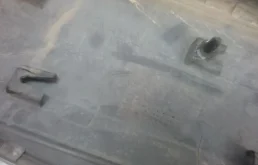 Молдинг двери задний правый для Volkswagen Tiguan 2010 года на фотографиях