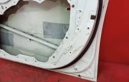 Дверь передняя левая для Kia Cerato 2012 года на фотографиях