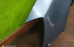 Крыло левое для Skoda Fabia 2011 года на фотографиях