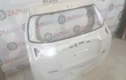 Крышка багажника для Toyota RAV4 2013 года на фотографиях
