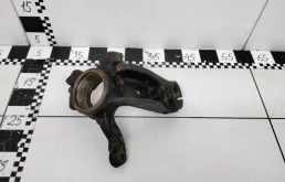 Кулак поворотный левый для Volkswagen Polo 2013 года на фотографиях