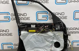 Дверь передняя левая для Mercedes-Benz C class 1996 года на фотографиях