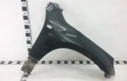 Крылья для Suzuki Grand Vitara 1998 года на фотографиях