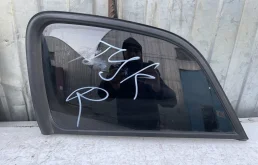 Стекла и зеркала для Hyundai Tucson 2008 года на фотографиях