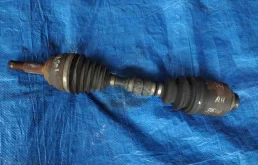 Привод передний правый для Nissan Murano 2002 года на фотографиях