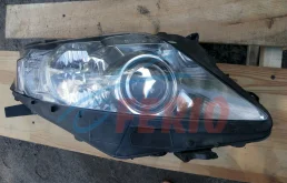 Фара правая для Lexus RX 2008 года на фотографиях