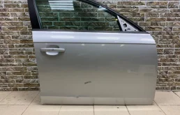 Двери для Audi A4 2008 года на фотографиях