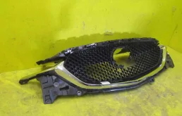 Решетка радиатора для Mazda CX 5 2019 года на фотографиях