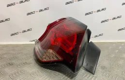 Фонарь внешний левый для Citroen DS4 на фотографиях