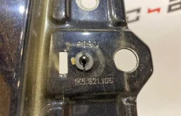 Стекла и зеркала для Volkswagen Jetta 2005 года на фотографиях