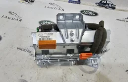 Подушка безопасности пассажира для Volvo S80 2015 года на фотографиях