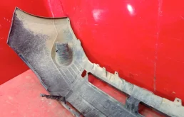 Бампер для Subaru Forester 2005 года на фотографиях