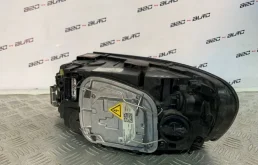 Фары для Volvo S40 2006 года на фотографиях