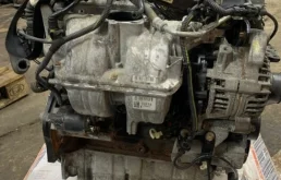 Двигатель без навесного для Opel Astra 1998 года на фотографиях