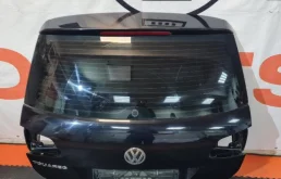 Дверь багажника для Volkswagen Touareg 2018 года на фотографиях