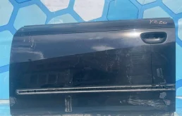 Дверь передняя левая для Audi A4 2004 года на фотографиях