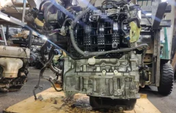 Двигатель без навесного для Toyota Camry 2017 года на фотографиях