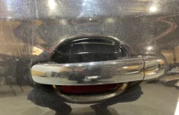 Дверь передняя левая для Volkswagen Jetta 2006 года на фотографиях