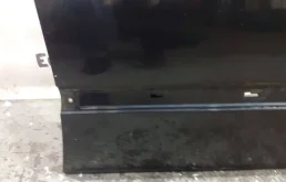 Двери для Mercedes-Benz C class 1996 года на фотографиях