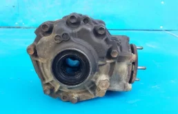 Раздатка для Toyota RAV4 2013 года на фотографиях