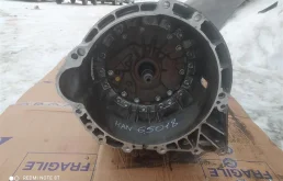 АКПП для Volkswagen Touareg 2003 года на фотографиях