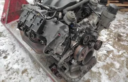 Двигатель для Mercedes-Benz C class 2001 года на фотографиях