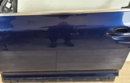 Дверь багажника для Volkswagen Touareg 2009 года на фотографиях