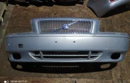 Бампер для Volvo S80 2000 года на фотографиях