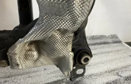 Подрамник двигателя для Mercedes-Benz GL class 2014 года на фотографиях