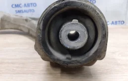 Рычаг передний левый нижний для Volkswagen Touareg 2014 года на фотографиях