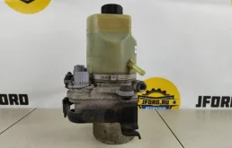 Насос ГУР для Ford Focus 2010 года на фотографиях