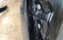 Крыло правое для Lexus RX 2009 года на фотографиях