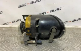 Противотуманка (ПТФ) передняя левая для Volkswagen Passat 2008 года на фотографиях