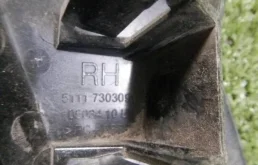Крышка форсунки фароомывателя правая для BMW X5 на фотографиях