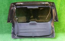 Крышка багажника для Subaru Forester 2011 года на фотографиях