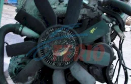 Двигатель для Mercedes-Benz C class 1996 года на фотографиях