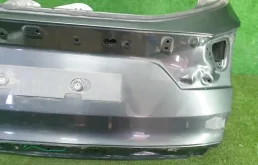 Дверь багажника для Ford Kuga 2018 года на фотографиях