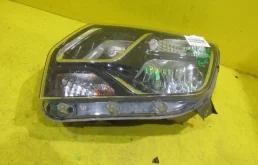 Фара левая для Renault Duster 2021 года на фотографиях