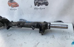 Рулевая рейка для Volvo XC90 2004 года на фотографиях