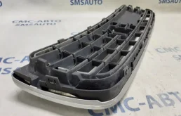 Решетка радиатора для Volvo S80 2011 года на фотографиях