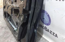 Двери для Mercedes-Benz C class 1996 года на фотографиях