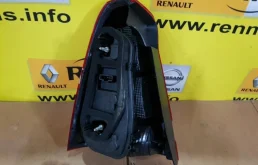 Фонарь левый для Renault Logan 2008 года на фотографиях