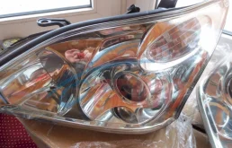 Фара левая для Lexus RX 2005 года на фотографиях