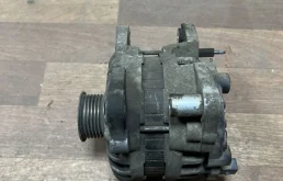 Генератор для Volkswagen Polo 2014 года на фотографиях