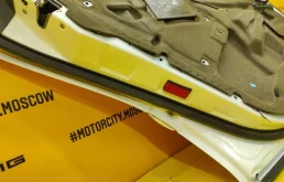 Дверь задняя левая для Mercedes-Benz S class 2000 года на фотографиях