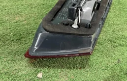 Фонарь внутренний правый для BMW 5er 2021 года на фотографиях