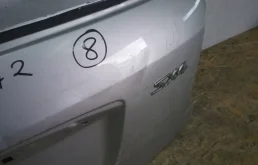 Крышка багажника для Suzuki SX4 2010 года на фотографиях