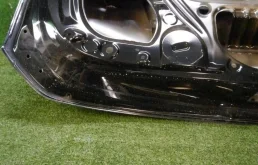 Дверь багажника для Toyota RAV4 2018 года на фотографиях